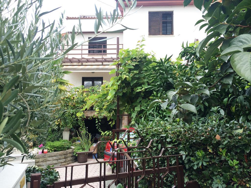 Apartments Petric โคเปร์ ภายนอก รูปภาพ