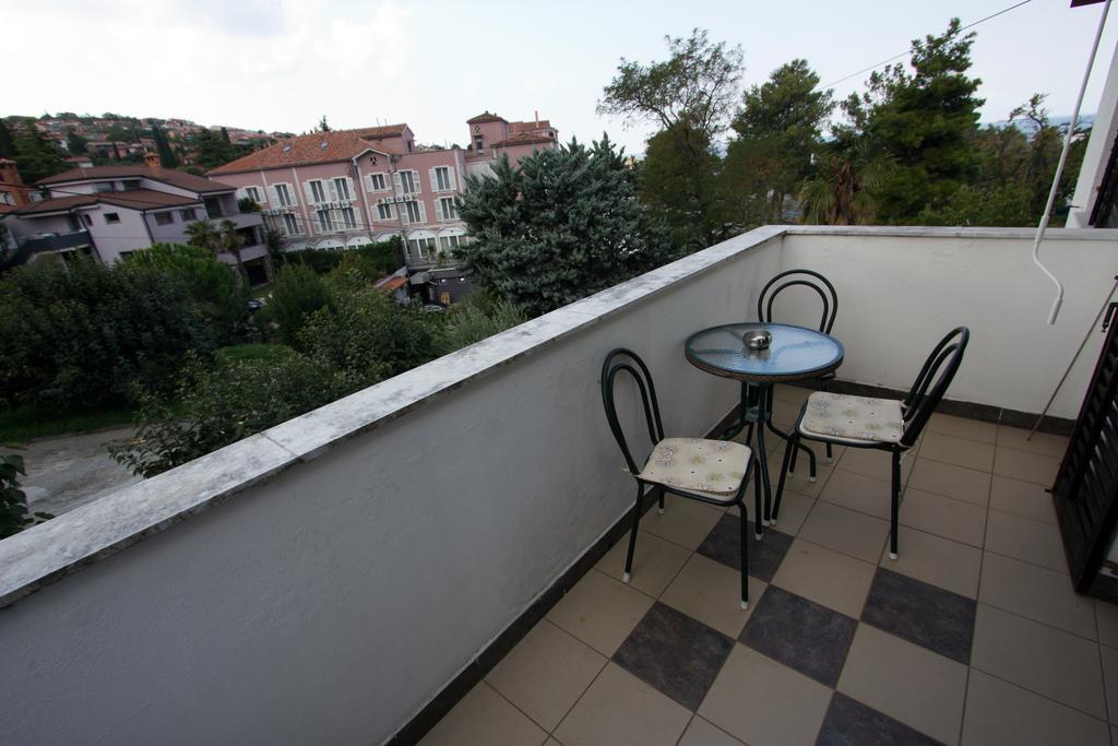 Apartments Petric โคเปร์ ภายนอก รูปภาพ